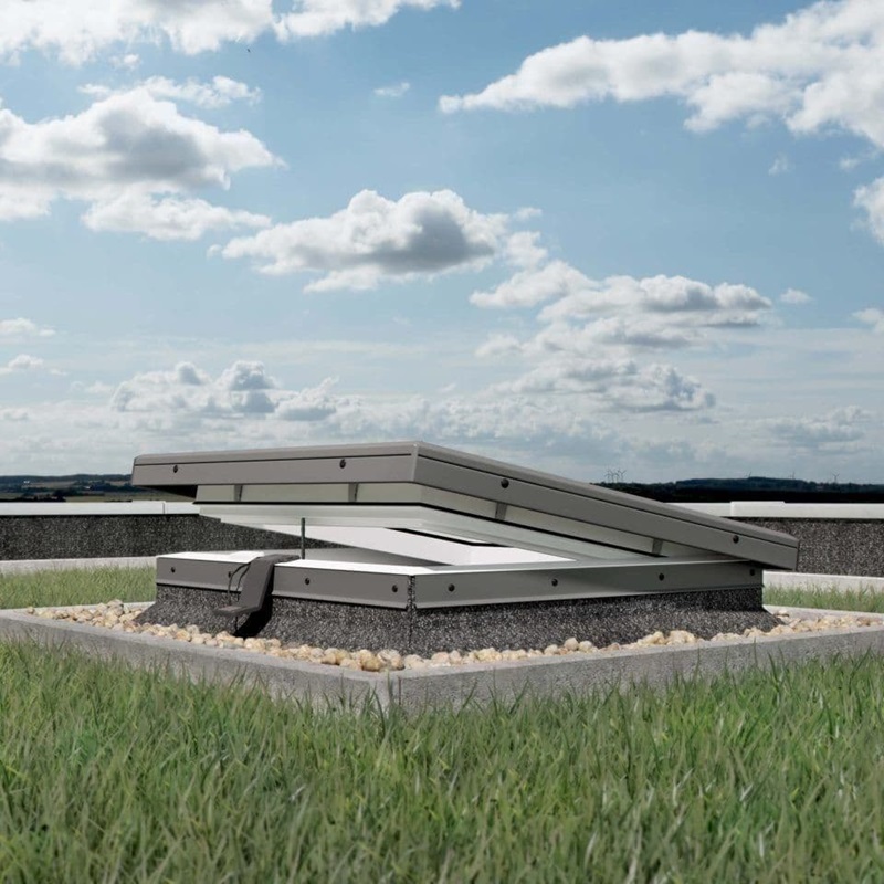 Dakea Flat Roof Window Electric